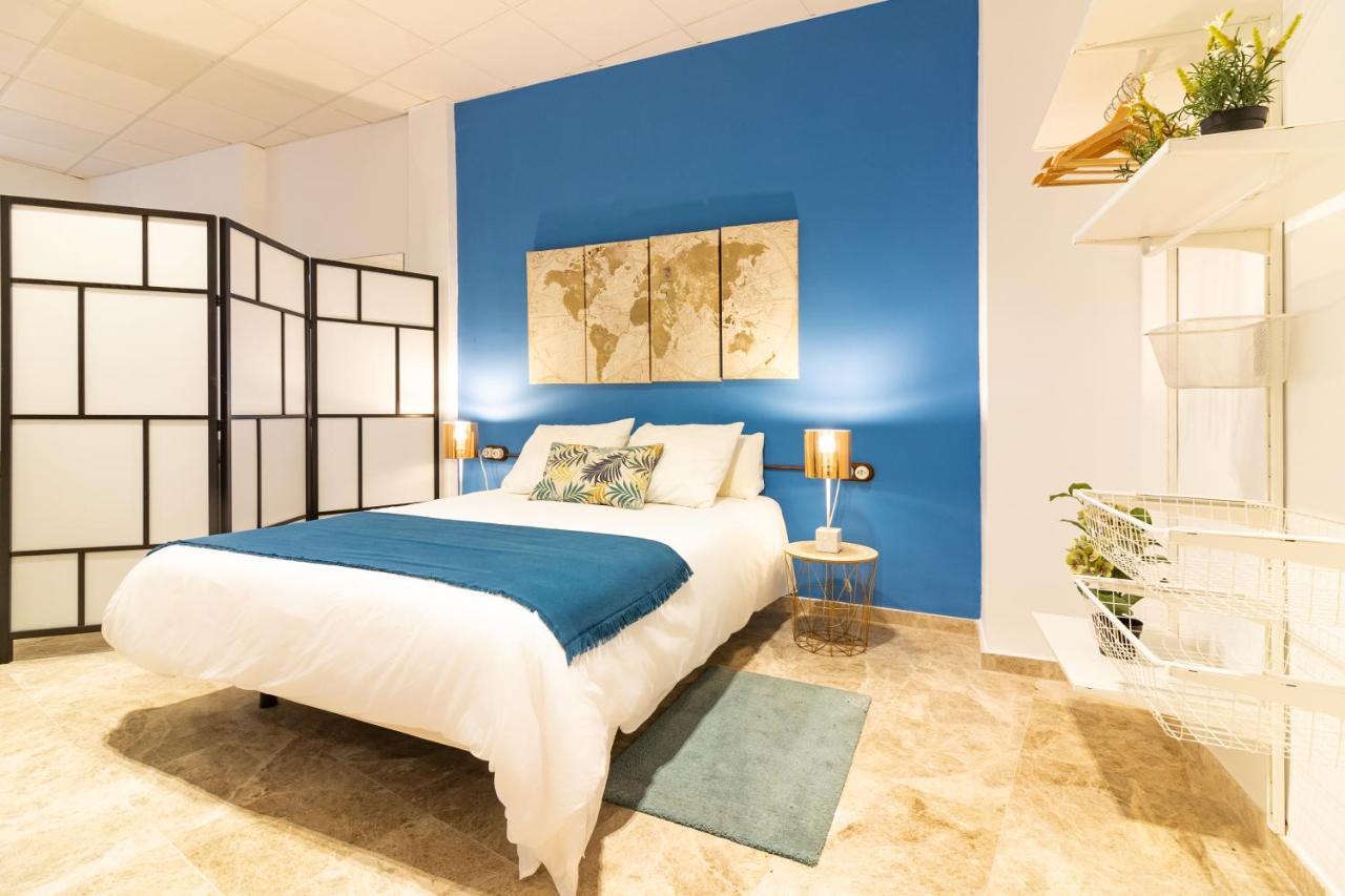 Saenz Suites Gallery By Bossh! Apartments Málaga Esterno foto