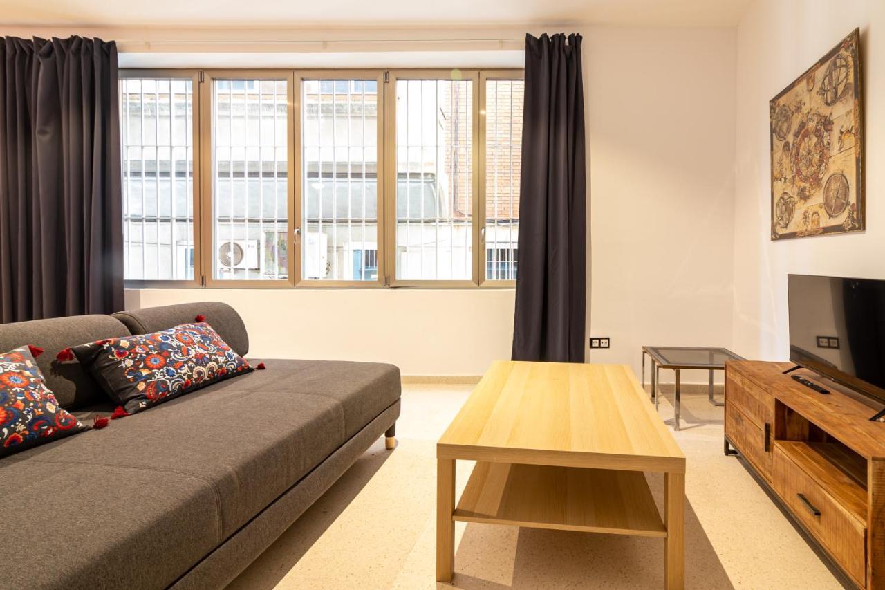 Saenz Suites Gallery By Bossh! Apartments Málaga Esterno foto