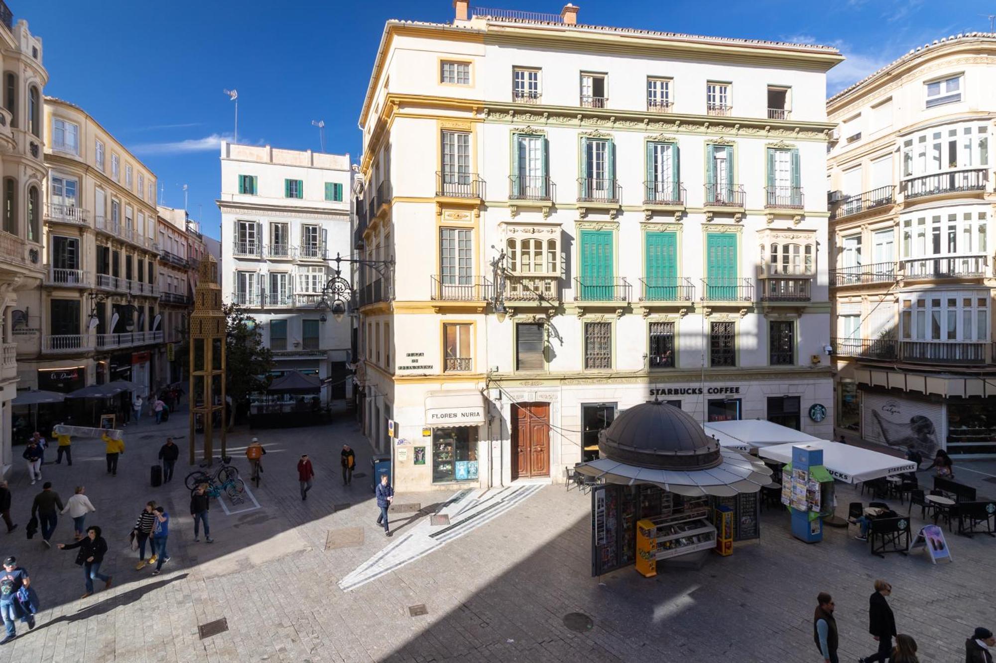 Saenz Suites Gallery By Bossh! Apartments Málaga Esterno foto