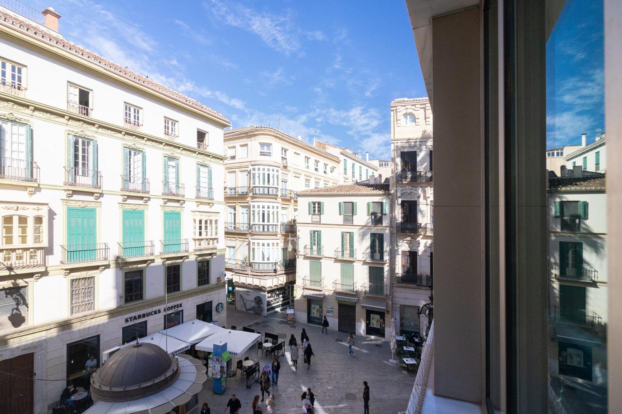 Saenz Suites Gallery By Bossh! Apartments Málaga Esterno foto